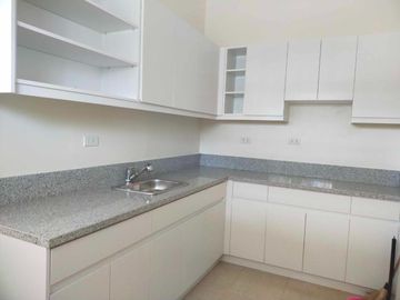 Brandnew Four Bedrooms House in Consolacion