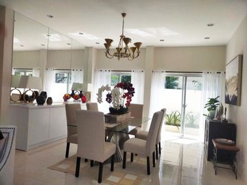 Brandnew Four Bedrooms House in Consolacion