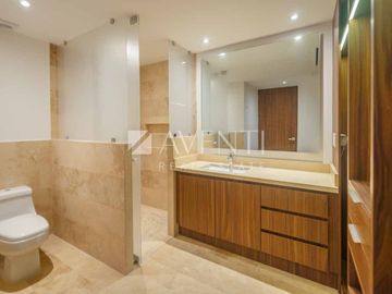Penthouse en Venta en Punta del Mar Condos en Puerto Cancún, Quintana Roo.