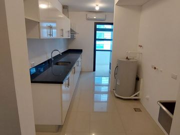 3BR Garden Towers Sale Makati Ayala Center Brand New