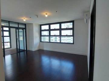 3BR Garden Towers Sale Makati Ayala Center Brand New