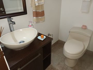 VENTA DE CASA EN TEJARES DE CRISTALES OESTE DE LA CIUDAD