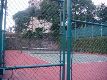EN VENTA EXCELENTE DEPARTAMENTO EN ZONA NORTE DE CUERNAVACA MOR. TODOS LOS SERVICIOS, ZONA FRESCA. TOTALMENTE AMUEBLADO.