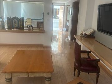 EN VENTA EXCELENTE DEPARTAMENTO EN ZONA NORTE DE CUERNAVACA MOR. TODOS LOS SERVICIOS, ZONA FRESCA. TOTALMENTE AMUEBLADO.