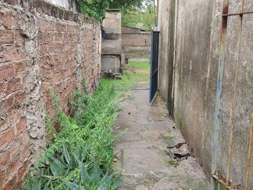 VENTA CASA DE 4 AMBIENTES EN MERLO CON ESCRITURA BARRIO ALBATROS