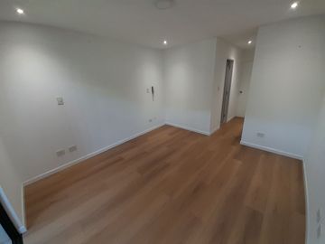 Venta Departamento 3 Dormitorios 1er piso c/terraza Chacarilla Surco