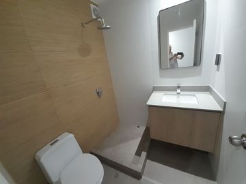 Venta Departamento 3 Dormitorios 1er piso c/terraza Chacarilla Surco