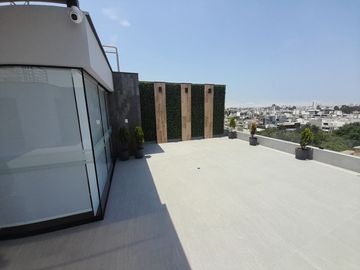Venta Departamento 3 Dormitorios 1er piso c/terraza Chacarilla Surco