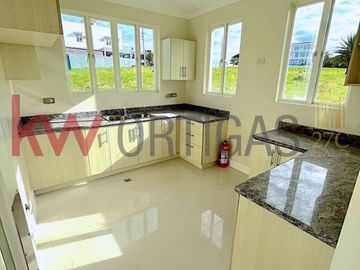Brand New House for Sale in South Forbes Miami, beside Ayala Westgrove Heights