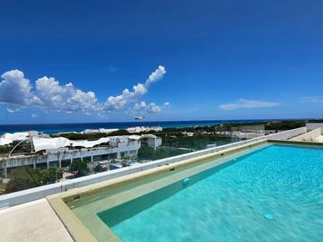 Departamento con vista al mar, Alberca, Rooftop, Gym, Centro, Playa del Carmen