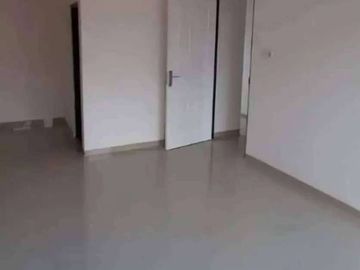 Rumah Mewah bermuka2tp km jangan ya di Ciwastra bojongsoang Bandung