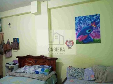 CASA EN VENTA EN EL SUBURBIO DE GUAYAQUIL, 2 PISOS RENTEROS EN GUAYAQUIL,ECUADOR