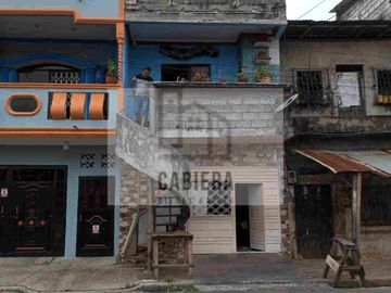 CASA EN VENTA EN EL SUBURBIO DE GUAYAQUIL, 2 PISOS RENTEROS EN GUAYAQUIL,ECUADOR