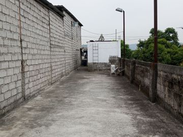 CASA EN VENTA EN EL SUBURBIO DE GUAYAQUIL, 2 PISOS RENTEROS EN GUAYAQUIL,ECUADOR