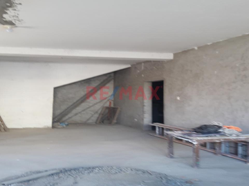 Edificio En Los Olivos