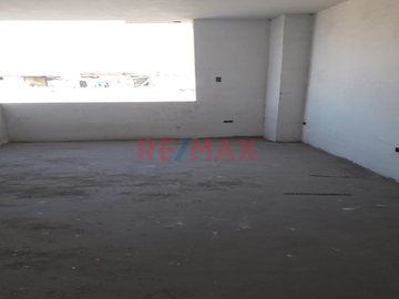 Edificio En Los Olivos