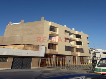 Edificio En Los Olivos