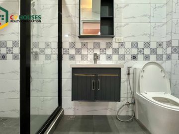RESIDENTIAL HOUSE AND LOT FOR SALE