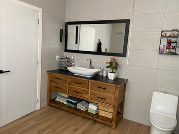 HERMOSA QUINTA EN CHECA CON CASA MODERNA 3 HABITACIONES TIPO EUROPEA