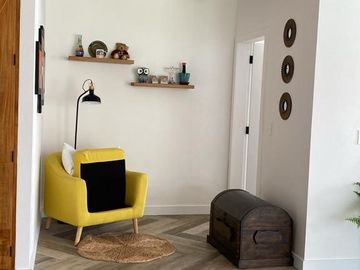 HERMOSA QUINTA EN CHECA CON CASA MODERNA 3 HABITACIONES TIPO EUROPEA