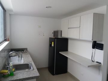 APARTAMENTO AMOBLADO, MANIZALES, CERCA AL CABLE