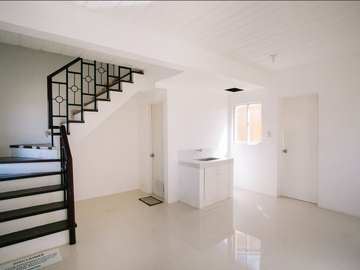 Rfo Unit with 2bedrooms in Camella Homes Pampanga