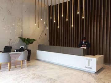 AMPLIA OFICINA CON ESPECTACULAR VISTA, EN PLENO CORAZON DEL CENTRO FINANCIERO DE SAN ISIDRO