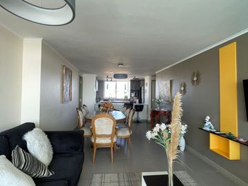 DEPARTAMENTO DE 3D Y 2B, 2 ESTACIONAMIENTOS Y 2 BODEGA EN LAGUNA DEL MAR