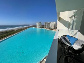 DEPARTAMENTO DE 3D Y 2B, 2 ESTACIONAMIENTOS Y 2 BODEGA EN LAGUNA DEL MAR