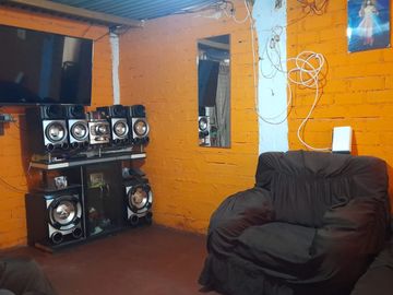 VENTA DE CASA EN LA PERLA