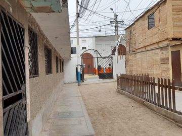 VENTA DE CASA EN LA PERLA