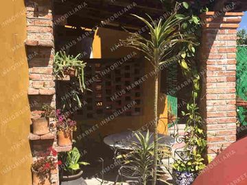 OPORTUNIDAD DE INVERSION HERMOSA CASA EN SAN MIGUEL