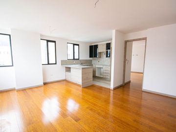 Venta de Suite en La Carolina, cerca el Quicentro Norte, Quito