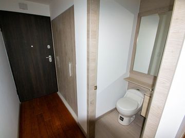 Venta de Suite en La Carolina, cerca el Quicentro Norte, Quito