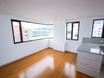 Venta de Suite en La Carolina, cerca el Quicentro Norte, Quito