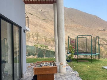 ESPECTACULAR CASA DE CAMPO EN CONDOMINIO LA RAYA DE CIENEGUILLA: 8 DORMITORIOS Y 8 BAÑOS PARA VIVIR EL LUJO RURAL