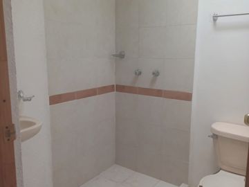 BONITA CASA EN VENTA ZONA CUAUTLANCINGO!!