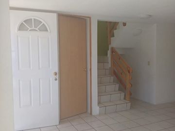BONITA CASA EN VENTA ZONA CUAUTLANCINGO!!