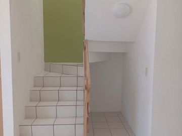 BONITA CASA EN VENTA ZONA CUAUTLANCINGO!!