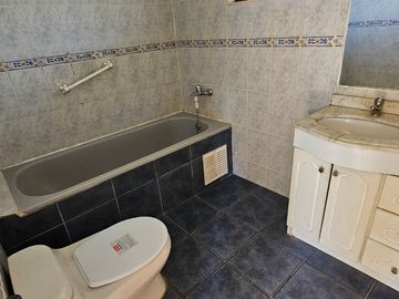Concón, Las Gaviotas, 1415 mt2 terreno, casa 3 dormitorios, quincho