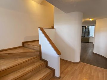 CASA EN VENTA SECTOR DE LA GONZÁLEZ SUÁREZ