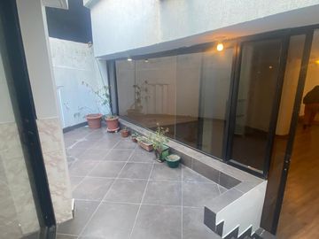 CASA EN VENTA SECTOR DE LA GONZÁLEZ SUÁREZ