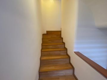 CASA EN VENTA SECTOR DE LA GONZÁLEZ SUÁREZ