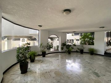 CASA EN VENTA SECTOR DE LA GONZÁLEZ SUÁREZ