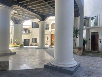 CASA EN VENTA SECTOR DE LA GONZÁLEZ SUÁREZ