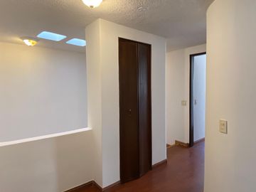 CASA EN VENTA SECTOR DE LA GONZÁLEZ SUÁREZ