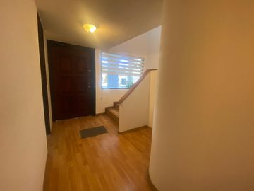 CASA EN VENTA SECTOR DE LA GONZÁLEZ SUÁREZ