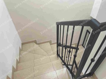 CASA amueblada en RENTA en privada Quinta Real Irapuato