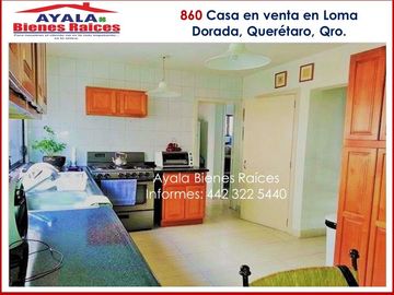 Casa en venta en Querétaro. Loma Dorada