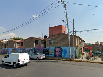 CASA EN U. H. EX LIENZO CHARRO MANUEL ESCANDON 64, IZTAPALAPA CDMX CLV/.